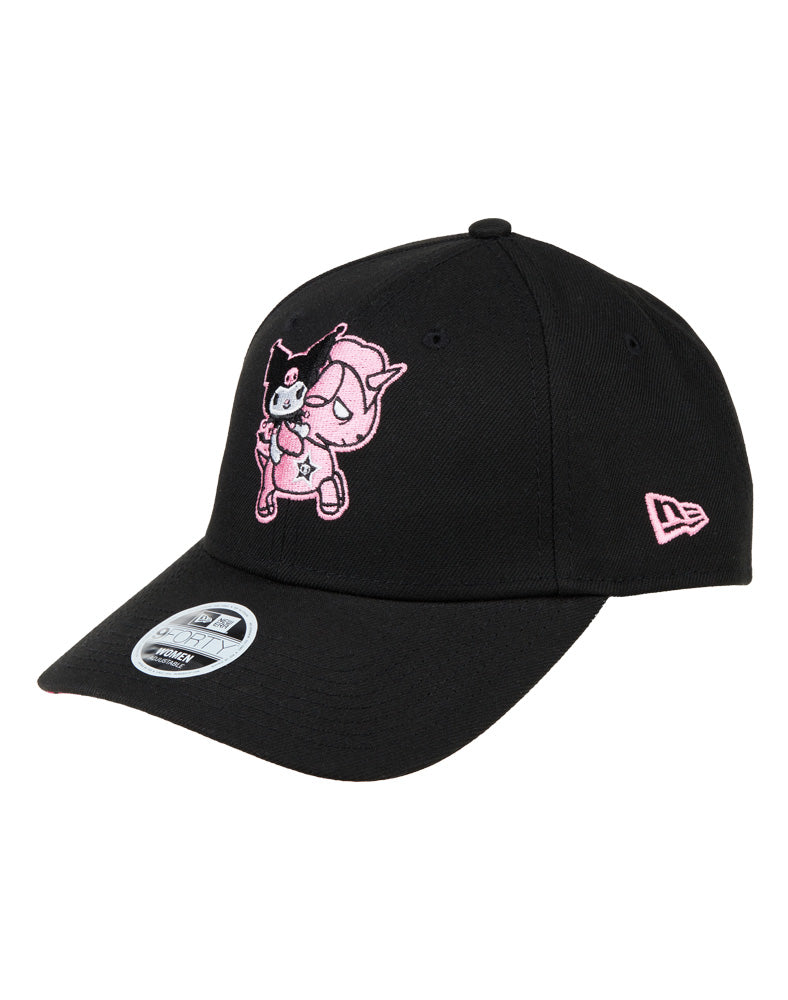 tokidoki-holiday-2022-toki-kuromi-hat-03.jpg