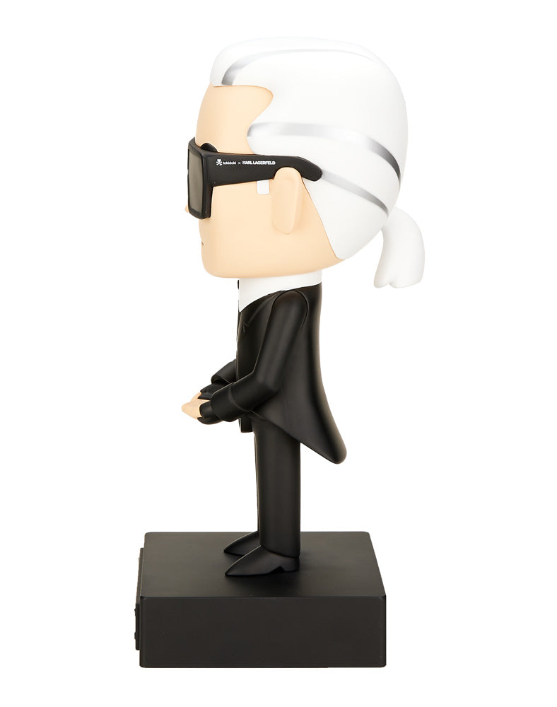 tokidoki-karl-lagerfeld-15th-anniversary-04_e2f74e69-229e-47b5-8e66-c5c16455894c.jpg