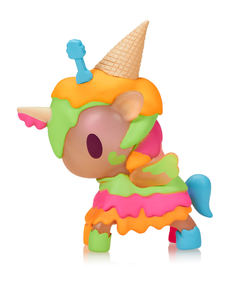 tokidoki-unicorno-ice-cream-shop-se-02.jpg